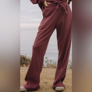 Daily Drills Wine SET Thermal Pants with Matching Thermal Top
